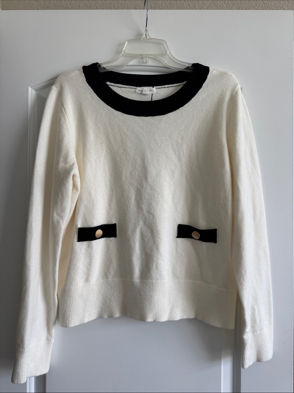Blu Pepper Cream Crewneck Sweater with Black Trim